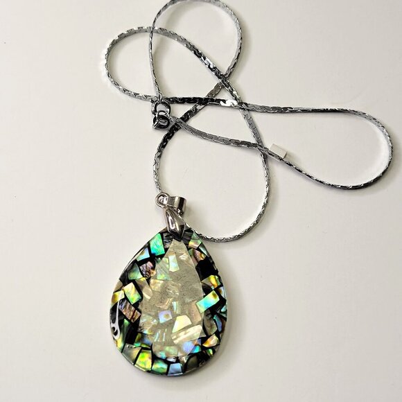 Genuine Abalone Shell Pendant Necklace Teardrop Abalone Pendant Oval Pendant - Picture 1 of 5